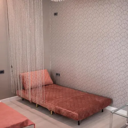 Apartel Next To The Sea 1 Mamaia